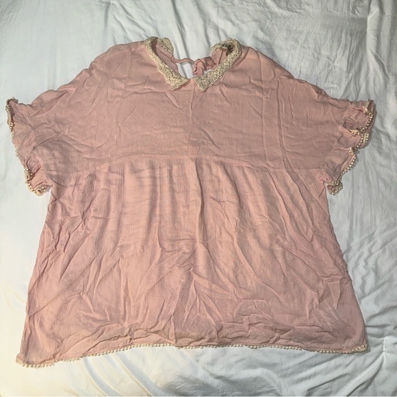 Listicle | Lace Collar High Neck Tie Back Short Sleeve Peasant Blouse - Picture 4 of 12